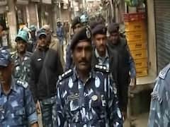 Delhi violence: Death toll mounts to 42 | Fatafat