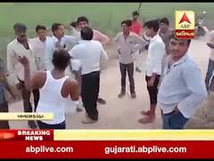 બનાસકાંઠાઃ વાવમાં નર્મદા વિભાગના અધિકારીઓ પર થયો હુમલો, જુઓ વીડિયો