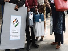 EC trends: Out of 68 seats, AAP leads on 50, BJP on 18 | ABP Results 