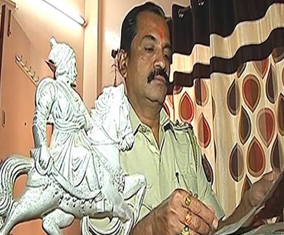 ShivJayanti 2020 | शिवजयंतीनिमित्त पोलिसांकडून खास शिवआरती; सोशल मीडियात मोठा प्रतिसाद