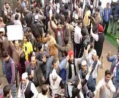 Delhi Elections Result 2020 : ‘फिर एक बार केजरीवाल’, पक्ष कार्यालयामध्ये जोरदार सेलिब्रेशन | ABP Majha