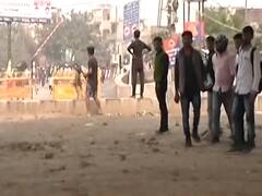 Delhi Violence: दिल्ली दंगे की आग में जले कई बेगुनाहों के घर