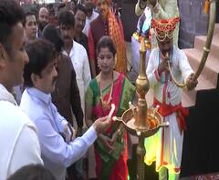 Chembur Food Festival | चेंबूरमध्ये 'थाळी महाराष्ट्राची' खाद्य महोत्सवाचं आयोजन, अजिंक्य देव, खासदार राहुल शेवाळेंनीही घेतला थाळीचा आस्वाद!