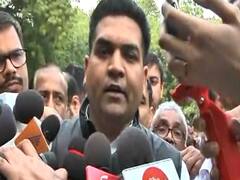 Kapil Mishra ने कहा, ' जिनके घर बम मिल रहे उनसे सवाल नहीं पूछे जा रहे '