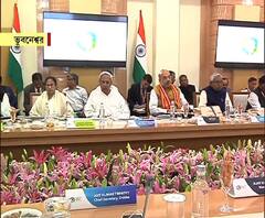 ভুবনেশ্বরে অমিত-বৈঠকে দিল্লির কথা তুললেন মমতা, খবর শিরোনাম