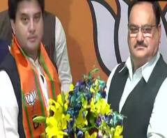 ‘দুর্নীতিতে ডুবে কংগ্রেস’, হাত ছেড়ে পদ্মে যোগ দিয়েই আক্রমণ জ্যোতিরাদিত্যের,দলে প্রথম সারিতে কাজ করবেন, আশ্বাস নাড্ডার