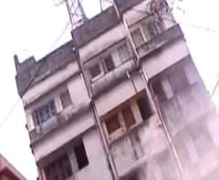 দমদম সিআইটি আবাসনে আগুন, আহত ২