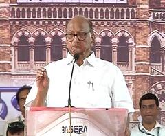  Pawar on Central Govt | समाजात तेढ निर्माण करून केंद्रात सत्ताधारी राजकीय फायदा घेत आहेत : शरद पवार