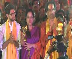 Uddhav Thackeray Ayodhya Visit LIVE | मुख्यमंत्री उद्धव ठाकरे लखनौहून अयोध्येच्या दिशेने रवाना