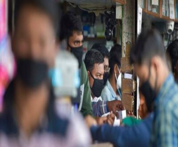 এন-৯৫ মাস্কের কালোবাজারি রুখতে দোকানে দোকানে হানা এনফোর্সমেন্ট ব্রাঞ্চের