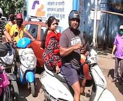 Sion Hospital Traffic | लॉकडाऊनचे तीनतेरा! अनावश्यक कामांसाठी मुंबईकर रस्त्यांवर सुसाट