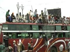 Patna में भीड़ ने लॉकडाउन को धता बताया, सामने आई हैरान करने वाली तस्वीर 