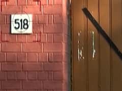 दरवाजे पर लगे नोटिस को उखाड़ने वाले अफसर बेनकाब... EXCLUSIVE रिपोर्ट | Master Stroke