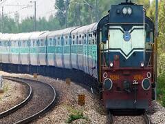 પંચમહાલઃ કોરોનાની દહેશતને કારણે લોકો ટાળી રહ્યા છે રેલવેની મુસાફરી, કેટલી ટિકિટ થઈ કેન્સલ?