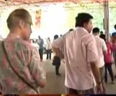 করোনা-লকডাউন: সরকারি আশ্বাস সত্ত্বেও রসদ মজুত করতে সুপার মার্কেটে উপচে পড়া ভিড়