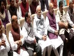 'पहले देश होता है फिर दल', संसदीय दल की बैठक में भावुक हुए PM Modi