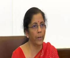 করোনা আবহে সব ক্ষেত্রেই আয়কর জমা করার তারিখ বাড়িয়ে ৩০ জুন, জানালেন অর্থমন্ত্রী নির্মলা সীতারমণ