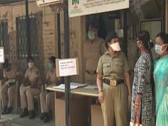 Coronavirus Pandemic: 64-year-old dies in Mumbai | Panchnama (17.03.2020)