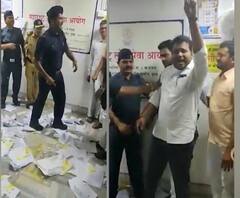 MPSC Office Ruckus | वंजारी युवक संघटनेचा अंडी फेकून अधिकाऱ्याला काळं फासण्याचा प्रयत्न