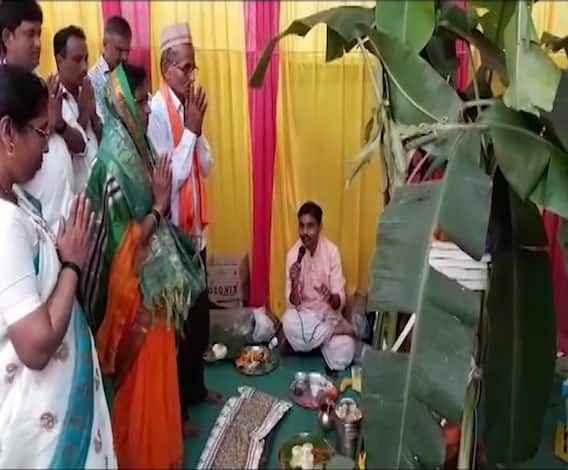 Nanar Refinery Project | 'नाणार' प्रकल्पासाठी रत्नागिरीत सत्यनारायण पूजा, 'रिफायनरी येऊ दे रे', समर्थकांचं देवाला साकडं