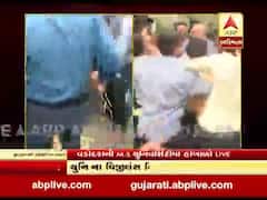 વડોદરાઃ MS યુનિવર્સિટીમાં છૂટાહાથની મારામારી, જુઓ વીડિયો