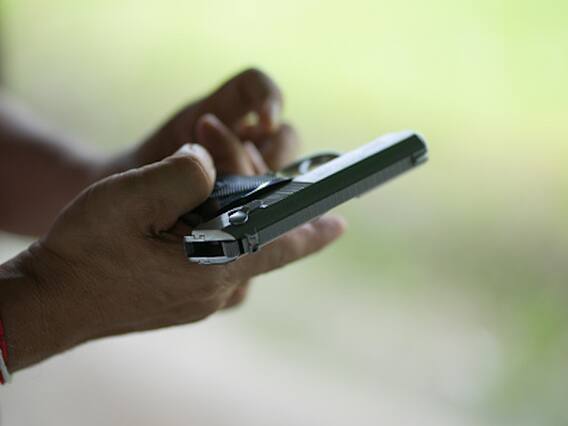 Delhi: संपत्ति विवाद में गोली लगने से दो भाइयों की मौत