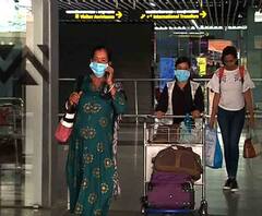 করোনা আতঙ্ক, ১৫ এপ্রিল পর্যন্ত ভারতে সব ট্যুরিস্ট ভিসা বাতিল, খবর শিরোনাম 