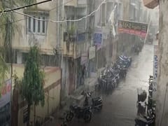 સુરતઃ વહેલી સવારે પડેલા ધોધમાર વરસાદથી કેટલાક વિસ્તારોમાં ભરાયા પાણી, જુઓ વીડિયો