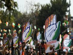 Gujarat में Congress के पांच विधायकों का इस्तीफा