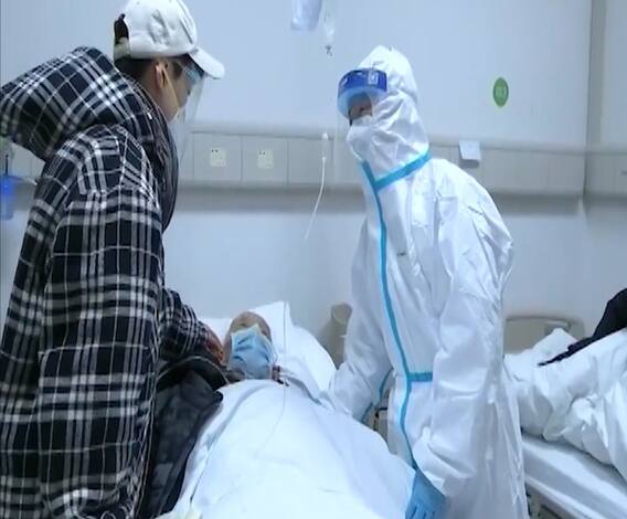 Coronavirus Outbreak | पुण्यातल्या दाम्पत्याच्या मुलीसह विमानातल्या सहप्रवाशाला कोरोनाची लागण