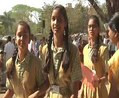 SSC Exams | आजपासून 10वीच्या बोर्डाची परीक्षा, अर्धा तास आधी परीक्षा केंद्रावर पोहोचणं आवश्यक