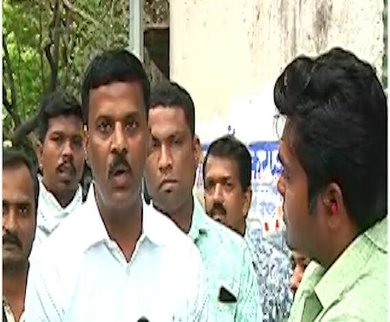 Coronavirus | पुण्यात कोरोनाग्रस्त कुटुंबाला वाळीत टाकल्याचा धक्कादायक प्रकार | ABP Majha