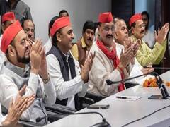 SP नेता Ramakant Yadav पर केस दर्ज, कोरोना के खिलाफ अफवाह फैलाने का आरोप
