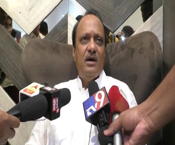 Ajit Pawar in Reaction On corona virus | गर्दी होणारे कार्यक्रम टाळावेत : अजित पवार 