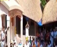 দেখুন: কামারপুুকুরে দোল উৎসব পালন 