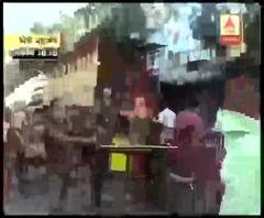 রান্নার গ্যাসের সরবরাহ নিয়ে আশঙ্কায় মানুষ কী করছেন দেখুন! 