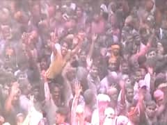 Coronavirus पर भारी पड़ रहा है होली का रंग रस, देखिए- स्पेशल रिपोर्ट