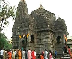 Coronavirus Effect | कोरोनाची देवाला धास्ती! त्र्यंबकेश्वरमधील गर्दी अचानक घटली