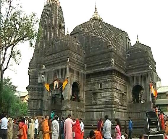 Coronavirus Effect | कोरोनाची देवाला धास्ती! त्र्यंबकेश्वरमधील गर्दी अचानक घटली