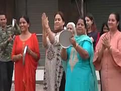 आम से लेकर खास, नेता से लेकर अभिनेता; पूरे देश ने ताली-थाली बजाकर किया Janata Curfew का समर्थन