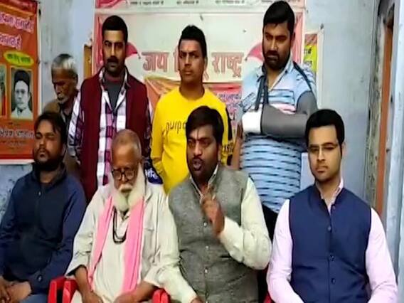 अखिल भारतीय हिंदू महासभा का विवादित बयान, आतंकवाद के लिए गांधीवाद को ठहराया जिम्मेदार