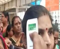 Coronavirus | कोरोनामुळे शिर्डीत गर्दी कमी; साईमंदिरात आयसोलेशन वॉर्डची व्यवस्था | ABP Majha