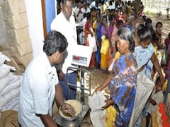 દેશના ગરીબોને આગામી 3 મહિના માટે મફતમાં અપાશે રાશન, જુઓ વીડિયો