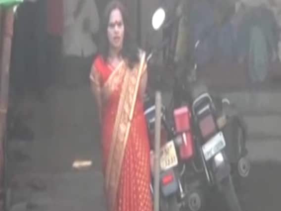 Fake ascetics cheating in the name of Corona treatment | Sansani