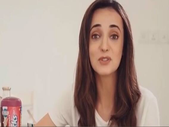 Learn from Sanaya Irani how to stay in shape during lockdown