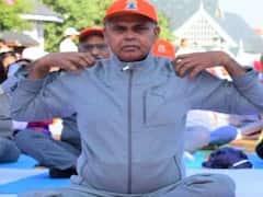 કોરોના વાયરસને લઈને રાજ્યપાલે બોલાવી તાત્કાલિક બેઠક, જુઓ વીડિયો