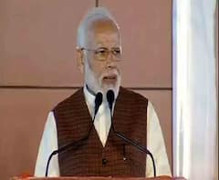 করোনা নিয়ে সাবধানী মোদি, এবার হোলির উৎসবে যোগ দেব না, করলেন ট্যুইট