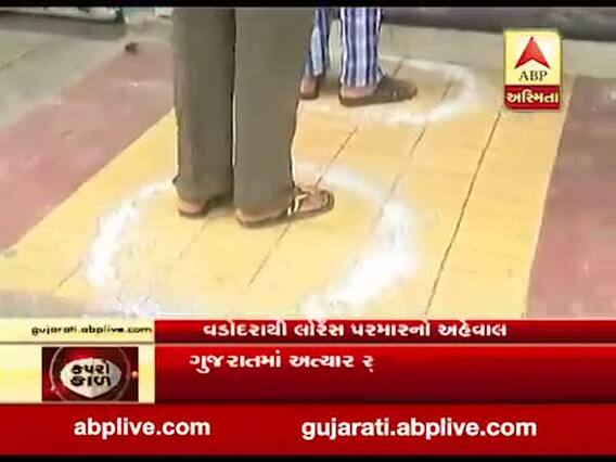 ગુજરાત લોકડાઉનઃ વડોદરામાં મેડિકલ સ્ટોર પર ખરીદી માટે આવતા લોકો વચ્ચે અંતર જાળવવા શું કરાયું?