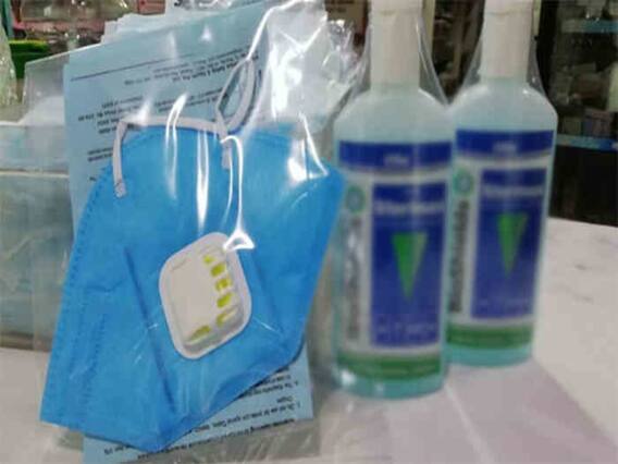 કોરોનાનો કહેરઃ ગાંધીનગરના મેડિકલ સ્ટોર પર સેનિટાઇઝર-માસ્કની શું છે સ્થિતિ? જુઓ ગ્રાઉન્ડ રિપોર્ટ