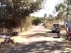 ગીર ગઢડાઃ ચેકપોસ્ટ મુદ્દે જામવાળા ગામમાં બંધનું એલાન, જુઓ વીડિયો